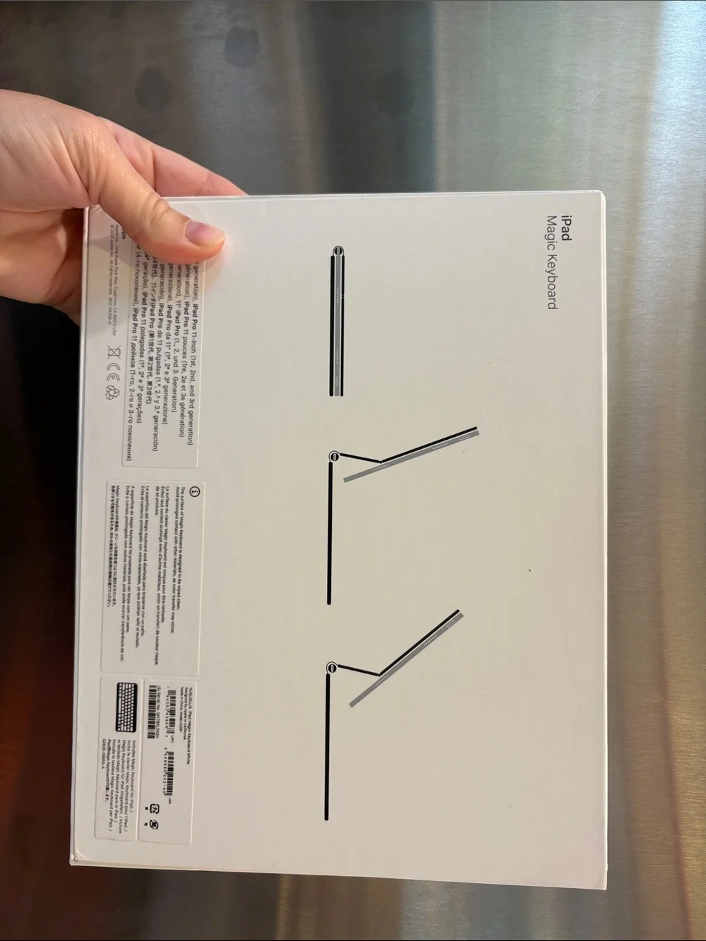 Apple White Magic Keyboard Case with Trackpad for Tablet